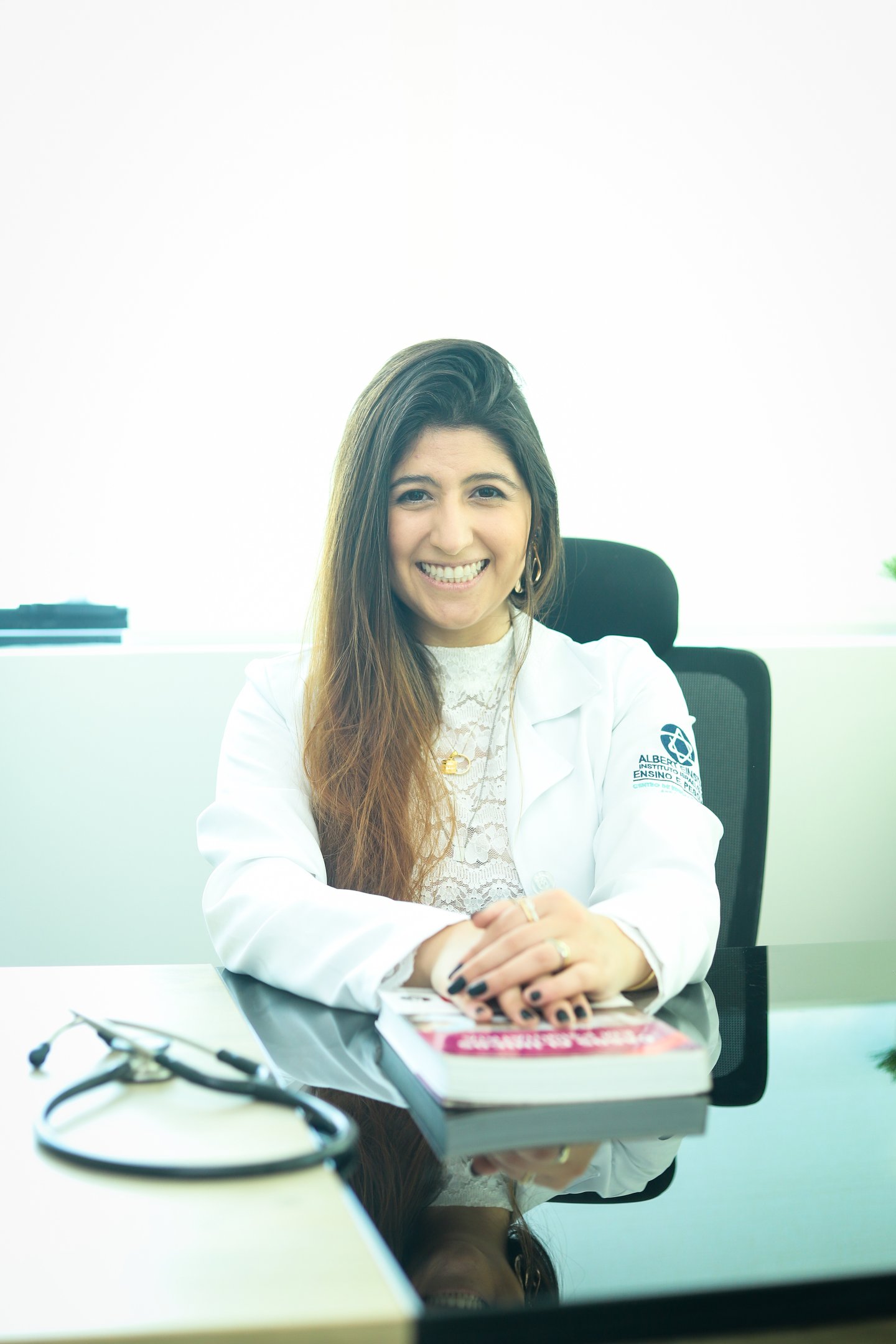 Dra. Hajir Abdalla - Psiquiatra Online