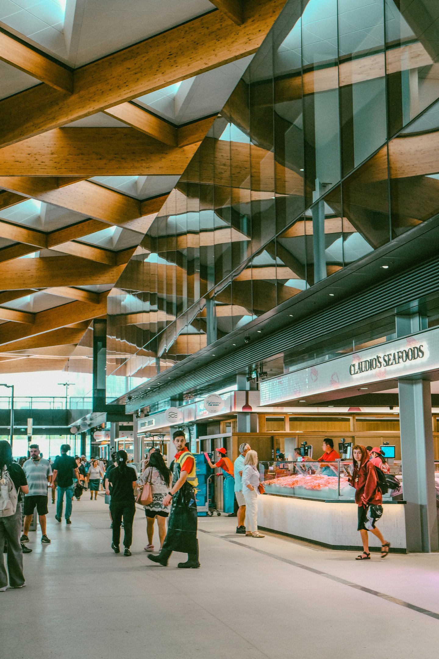Commercial high level vacuuming