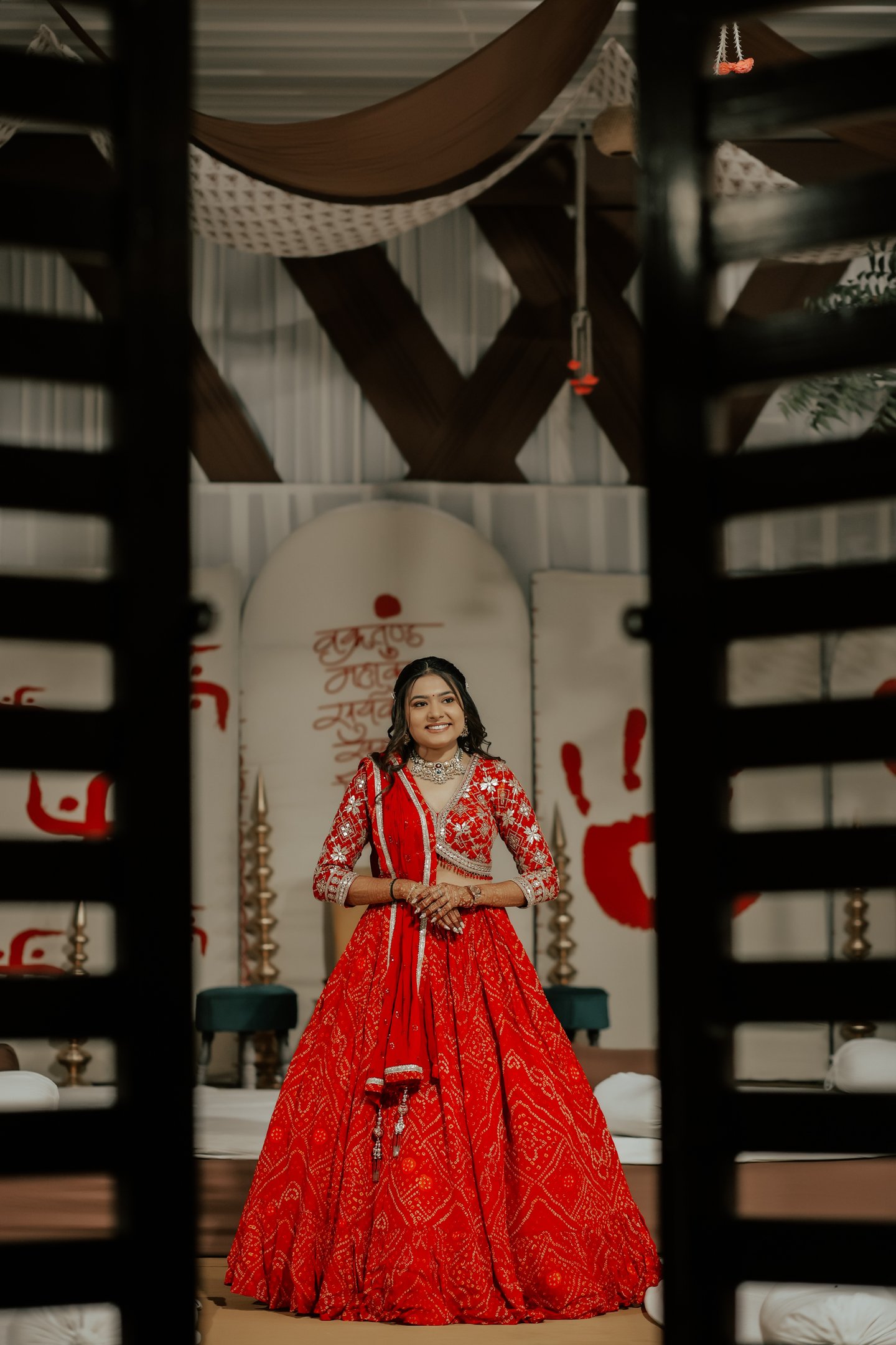 bridal makeup Vadodara, stage bridal makeup, red bridal look India, Gujarati bridal makeup, wedding 