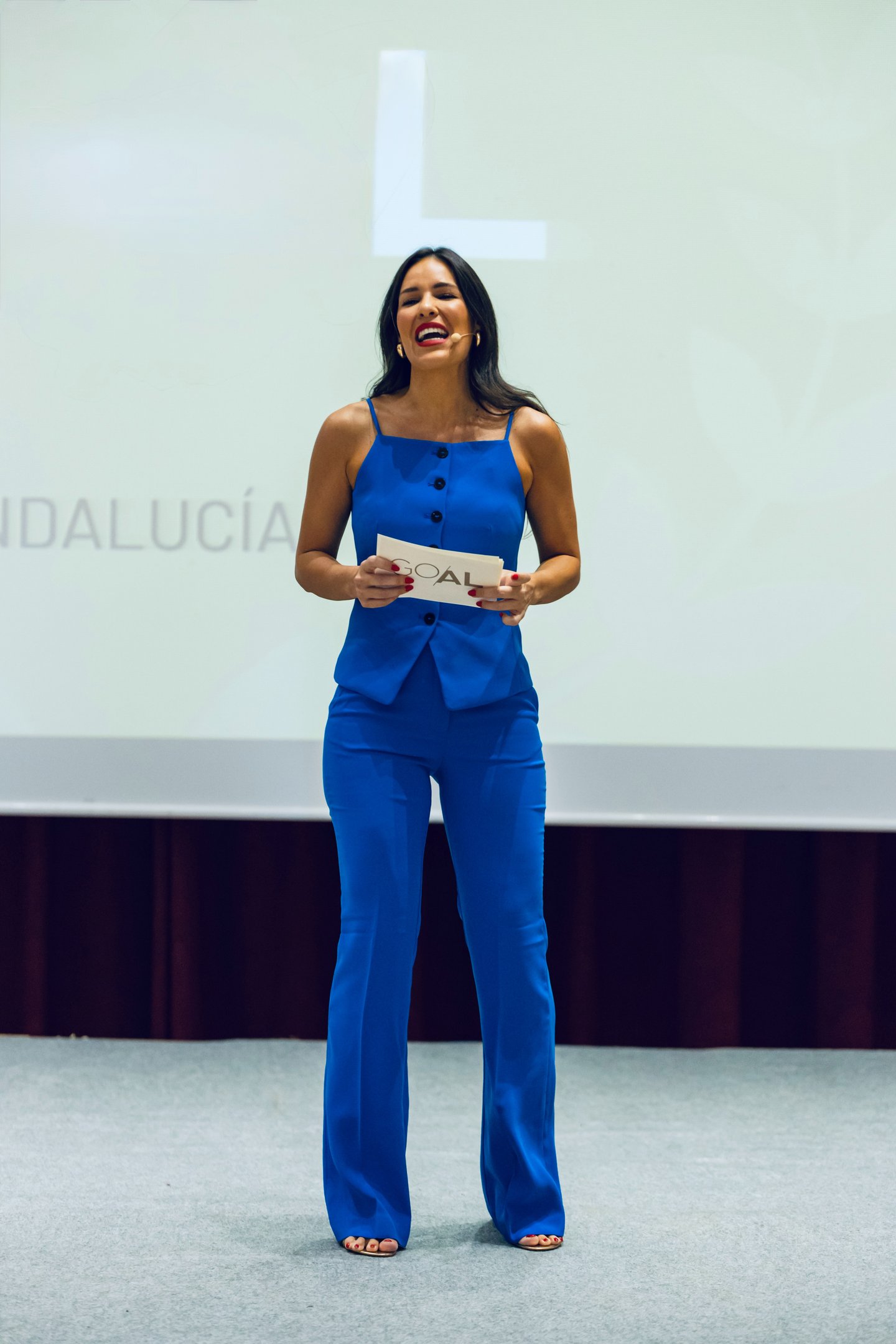 María Lázaro, presentadora, comunicadora ,maestra de ceremonias