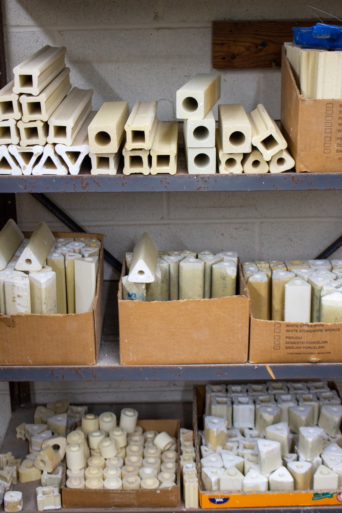 Images of kiln posts.