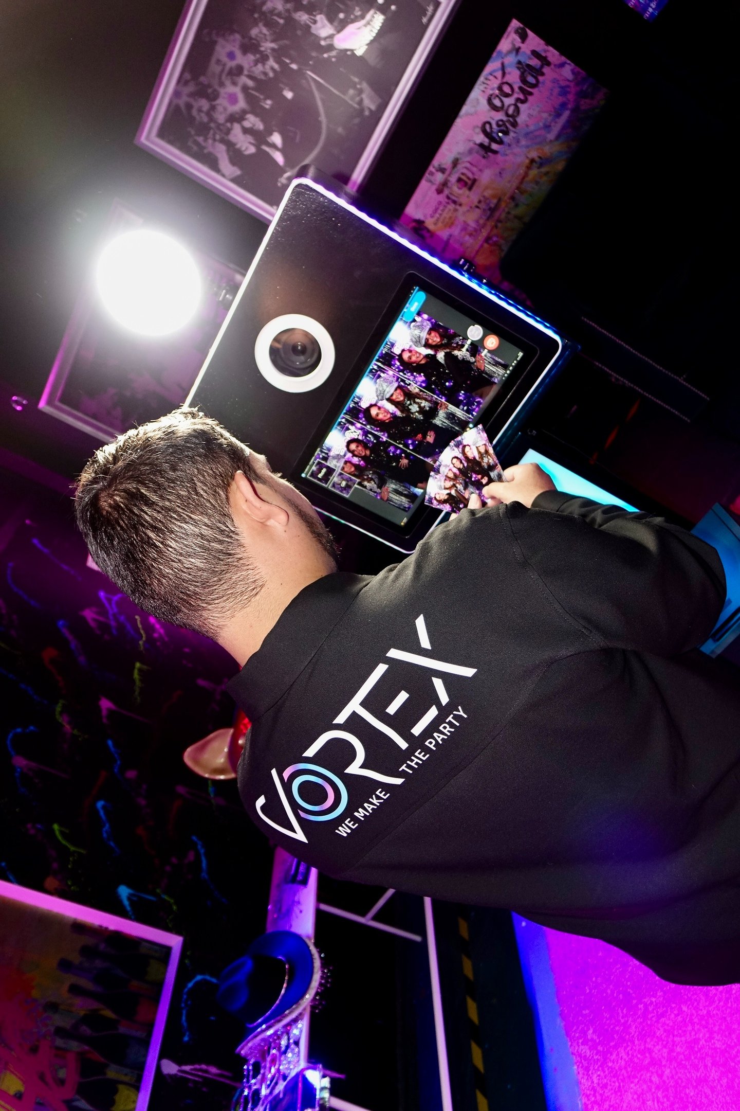 pantalla de fotomaton mostrando fotos en evento mallorca