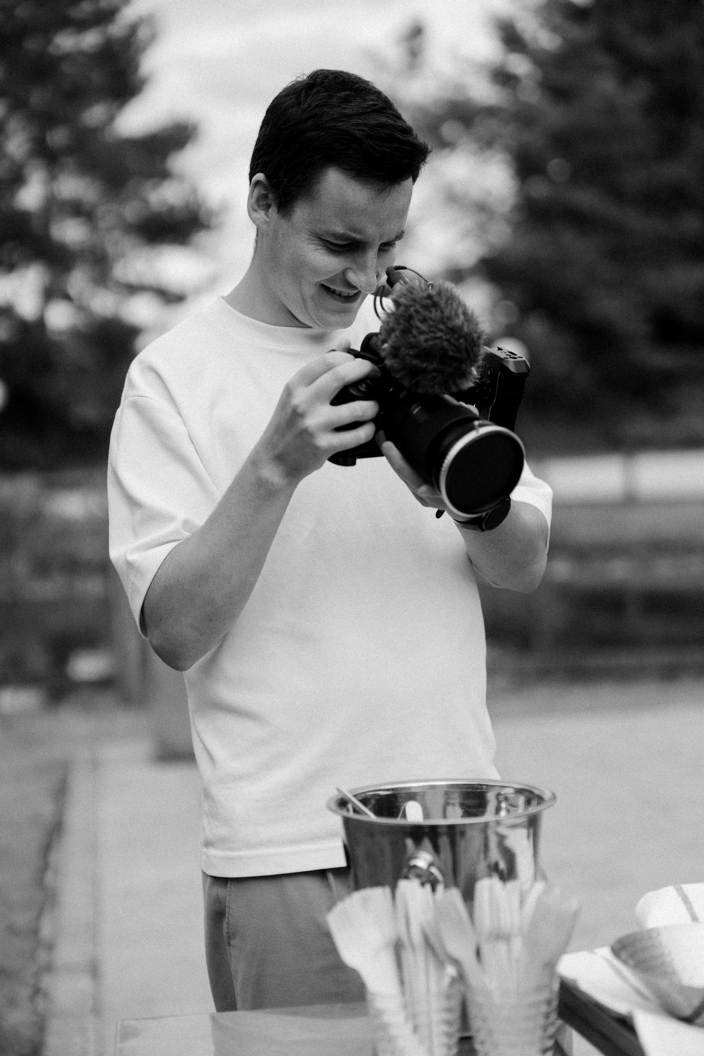 Vidéaste Victor Lepecquet qui filme