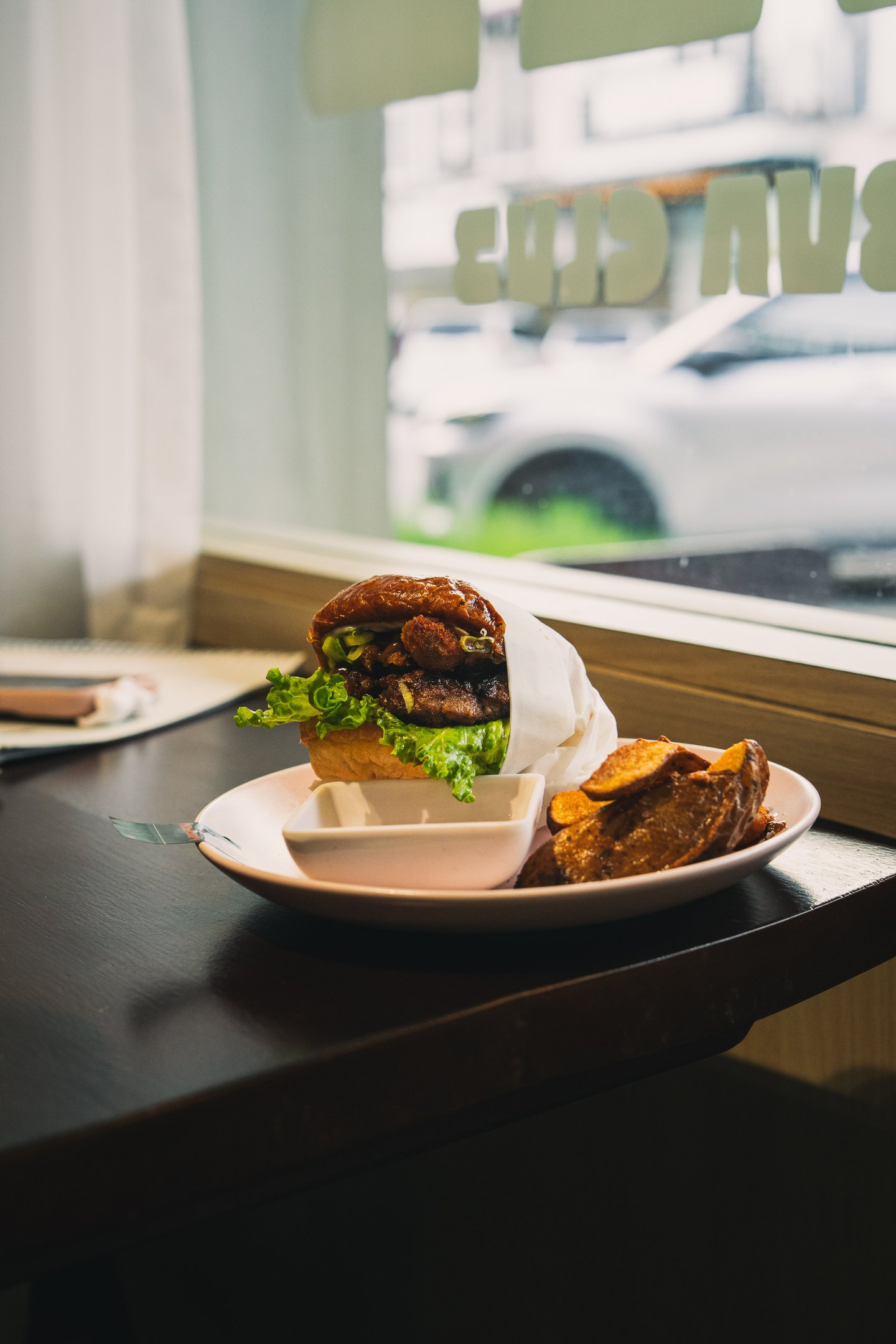 Wagyu Mushroom Burger at Abun Club Batam
