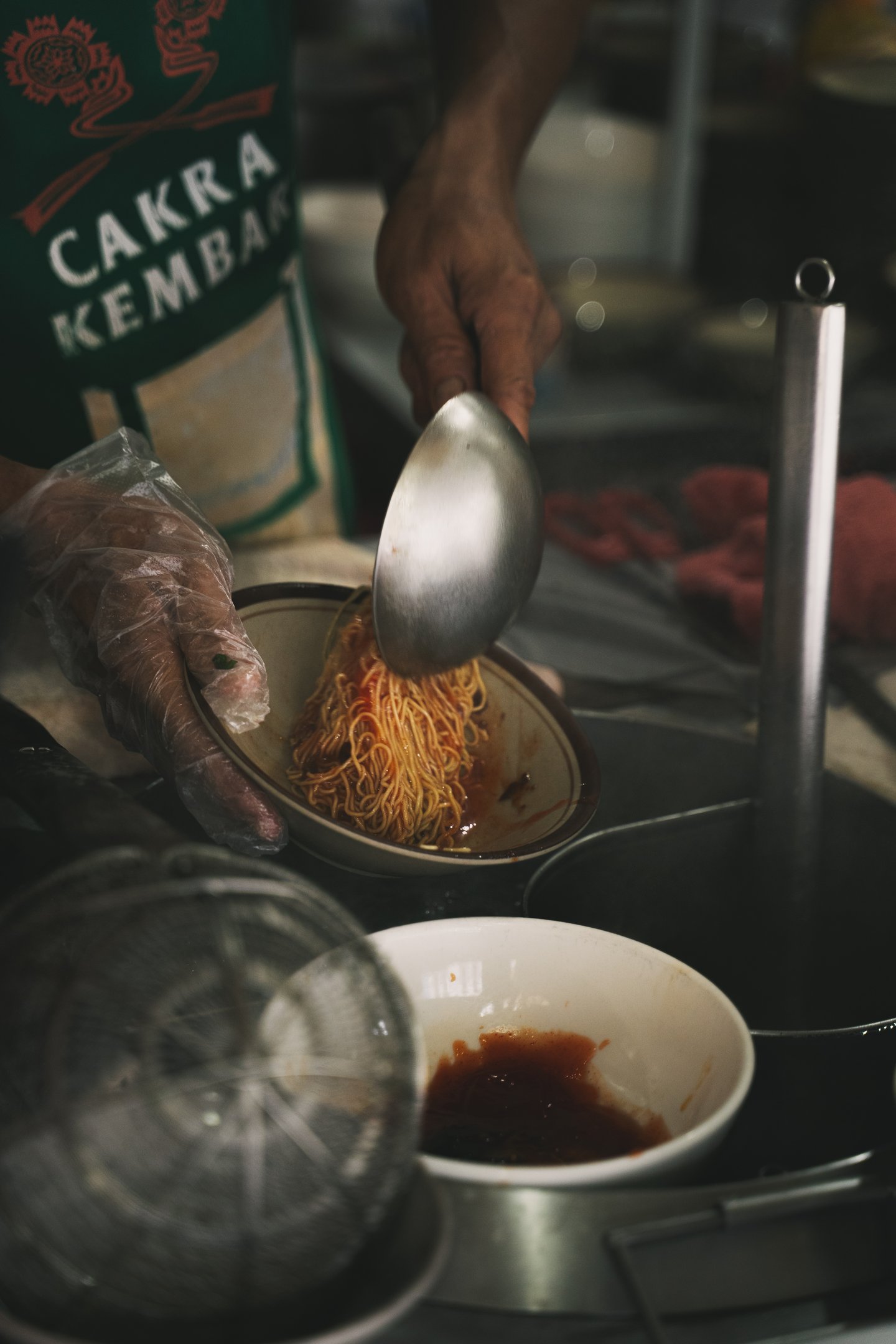 Chef preparing handmade noodle at Mie Pok Ahan Batam