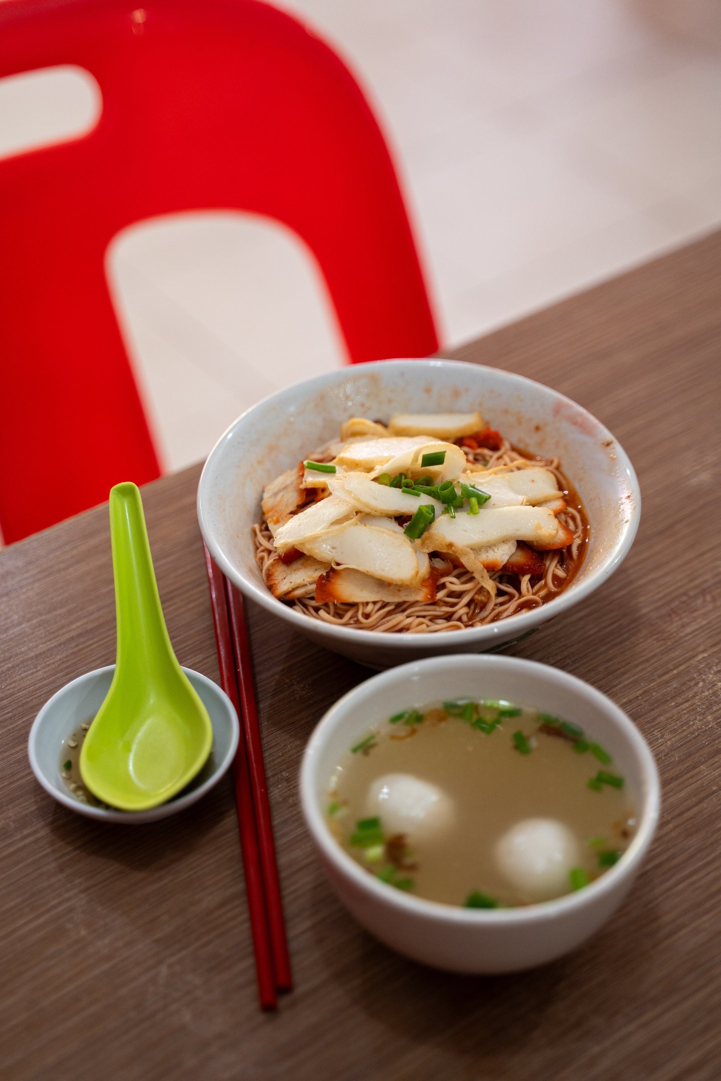 bowl of noodle Tamie Ayam at Asek Tamie Ayam 6868