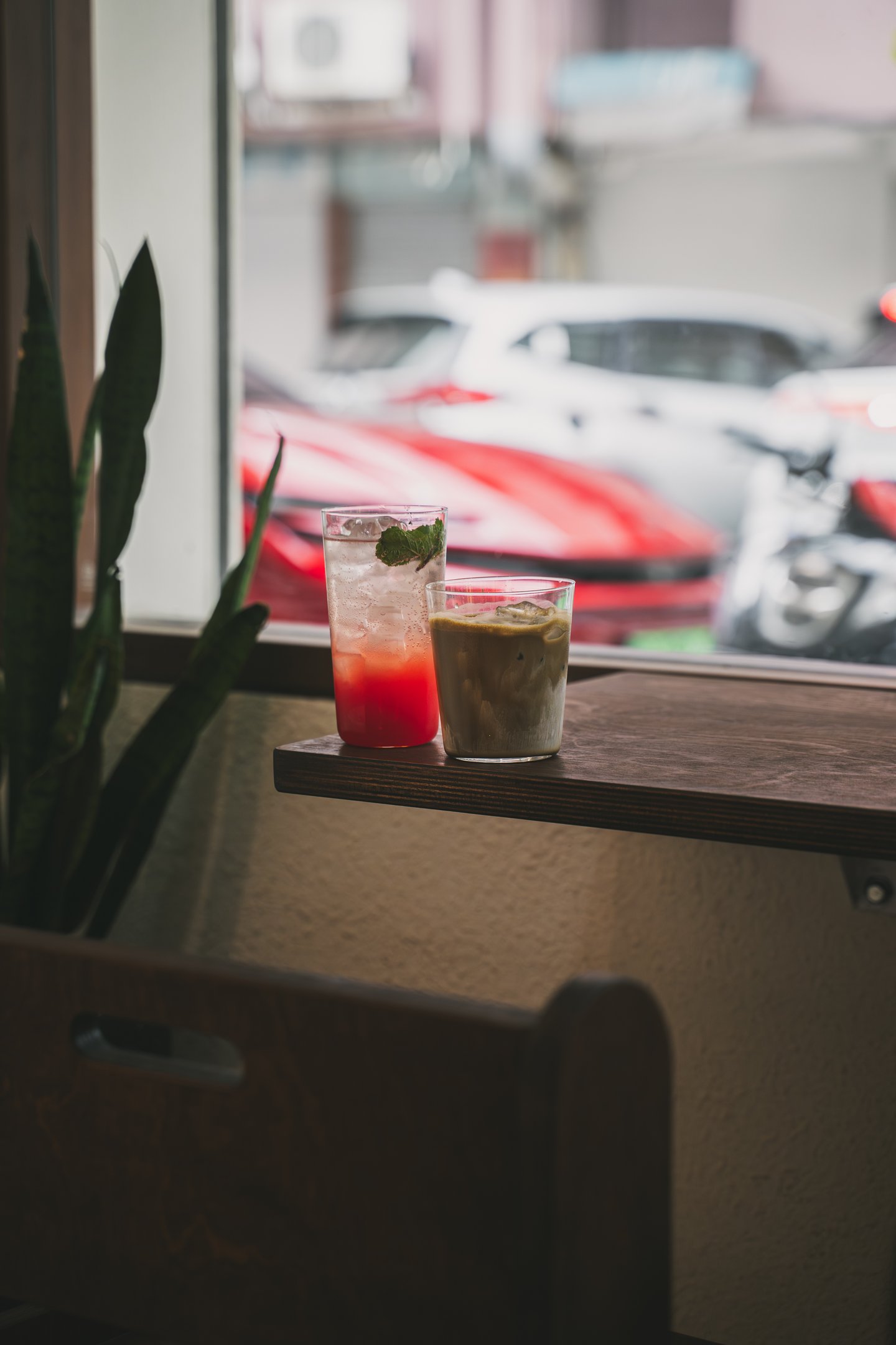 watermelon elderflower ade and hojicha latte at frui batam