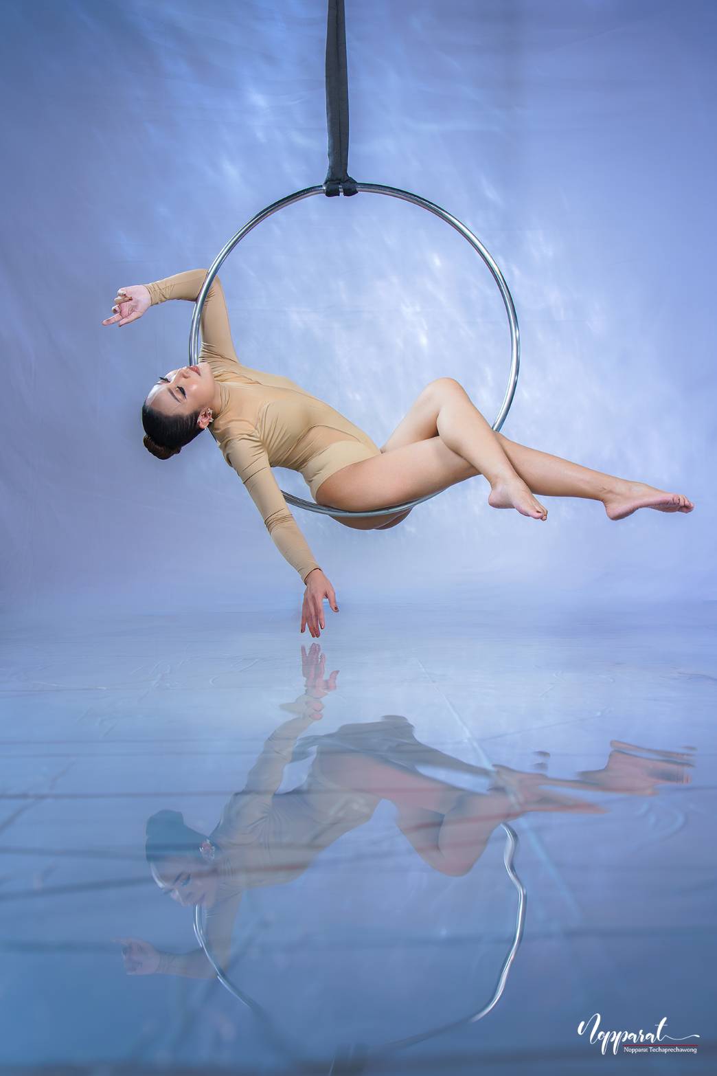 Photo shoot Aerial One Bangkok menber on aerial hoop