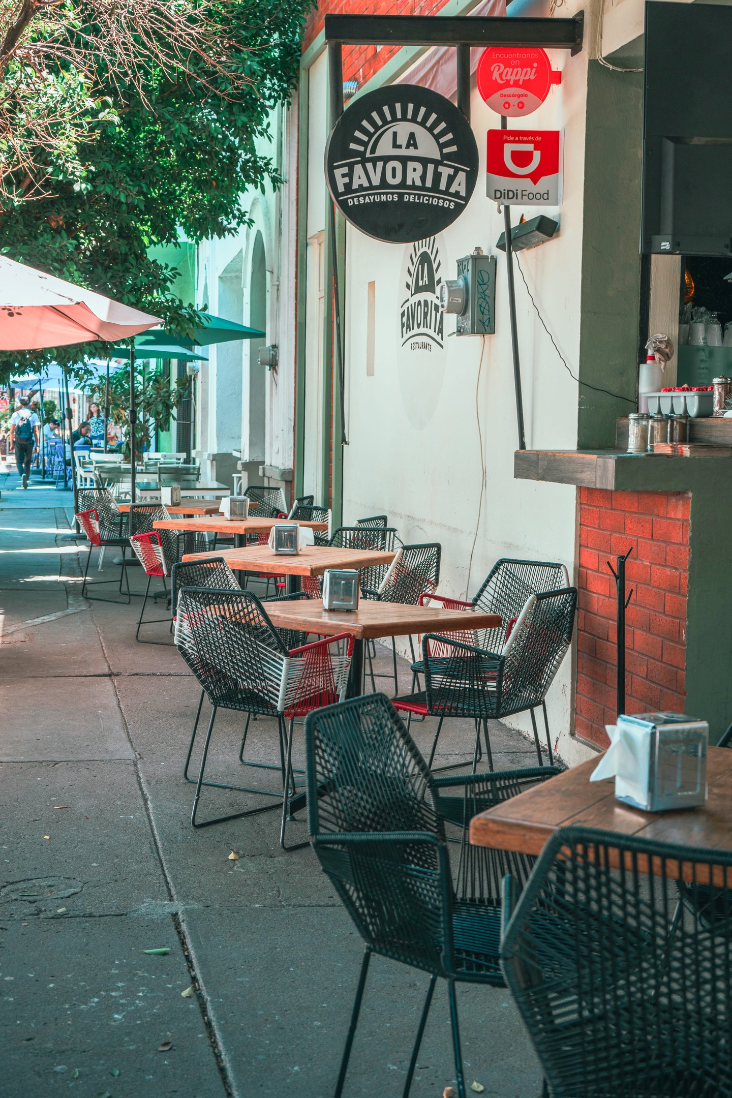 Ofrecemos un espacio perfecto para compartir momentos especiales con familia y amigos. Ven y disfrut