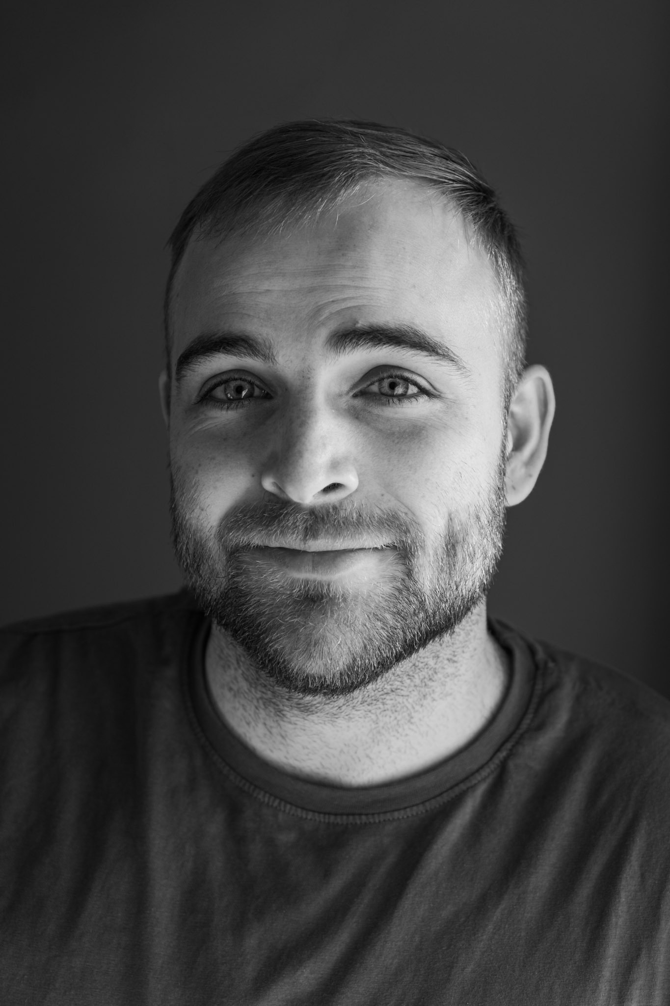 portret fotografija, crno bijela fotografija čovjeka