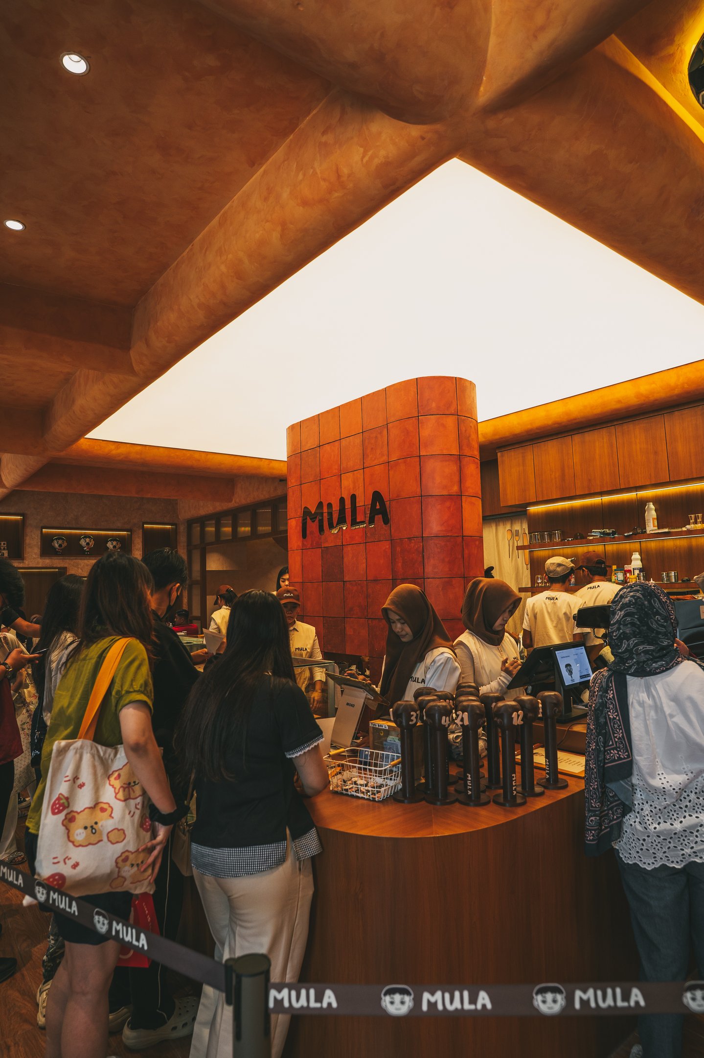 Crowds ordering at Mula Pattiserie Batam