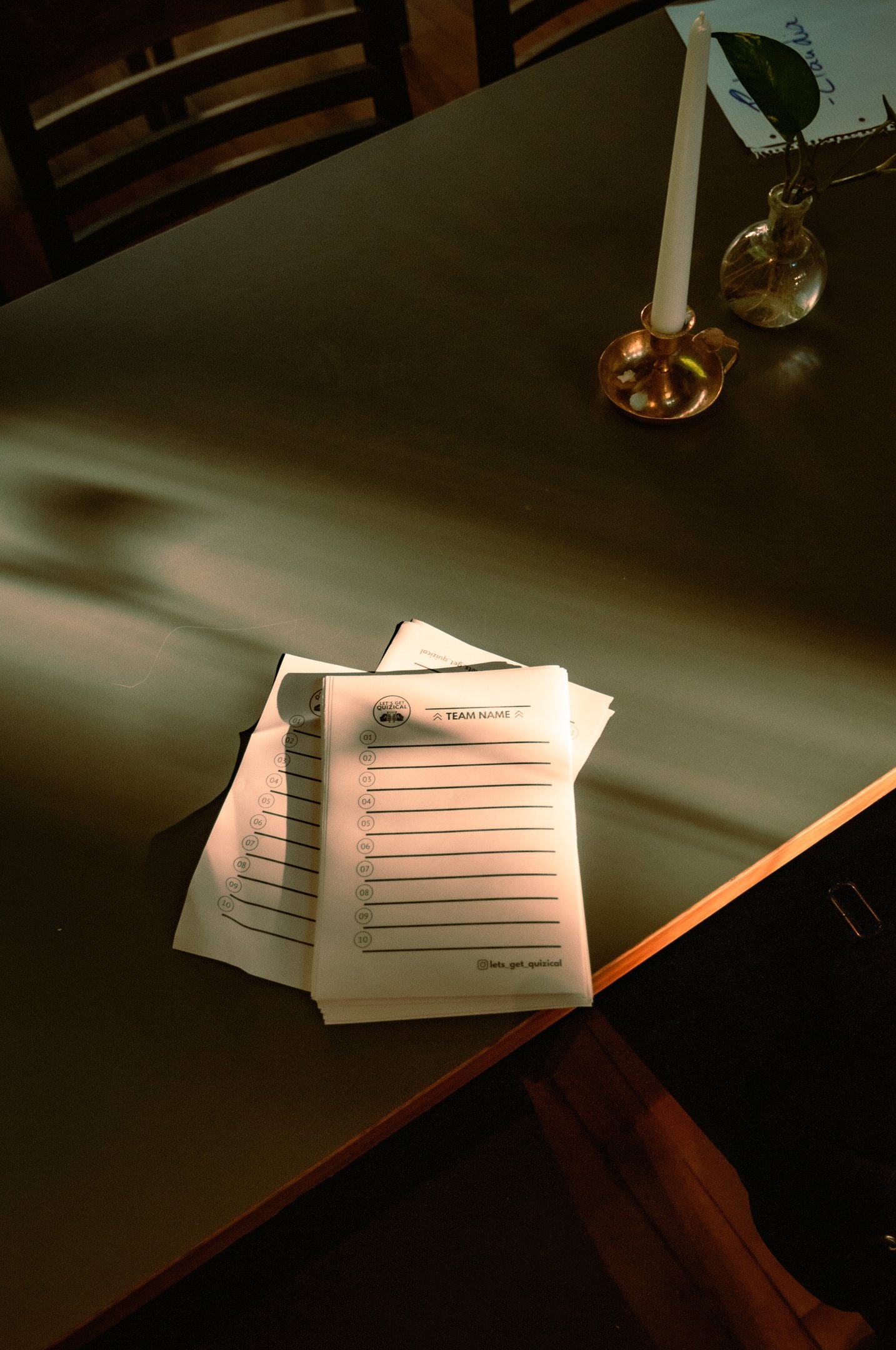 Antwort-Zettel zum Ausfüllen beim Quizabend in der Alten Turnhalle.