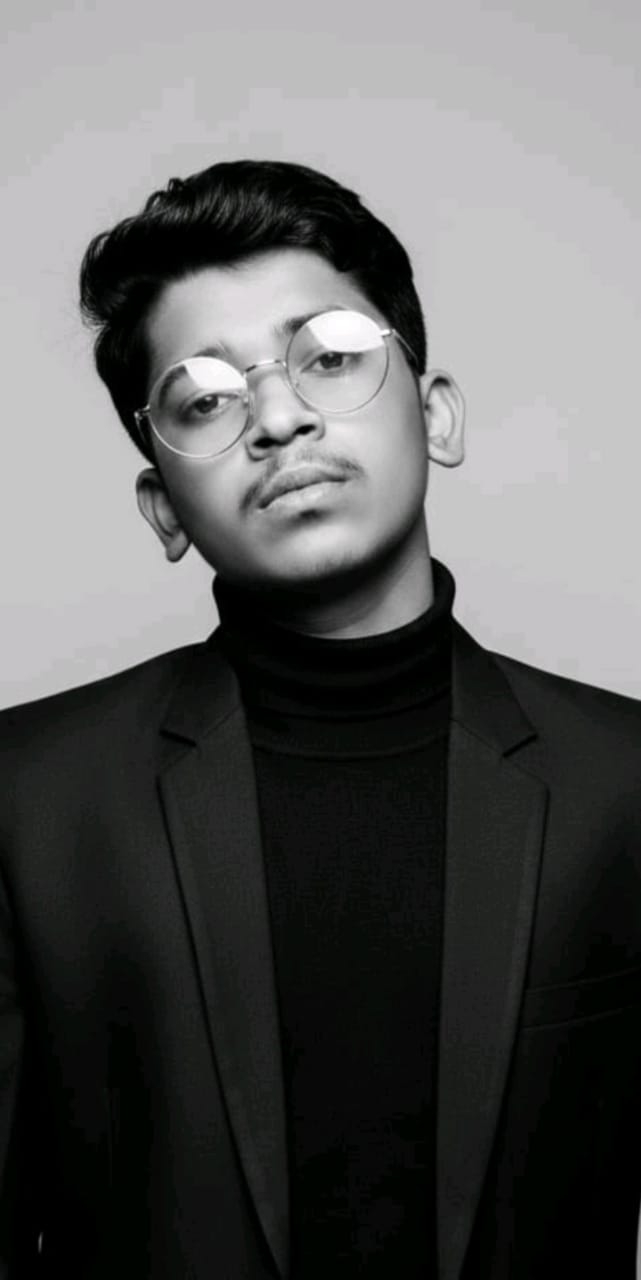 Founder and CEO of Presence Badhaye, & Galaxy Optics as a Partner