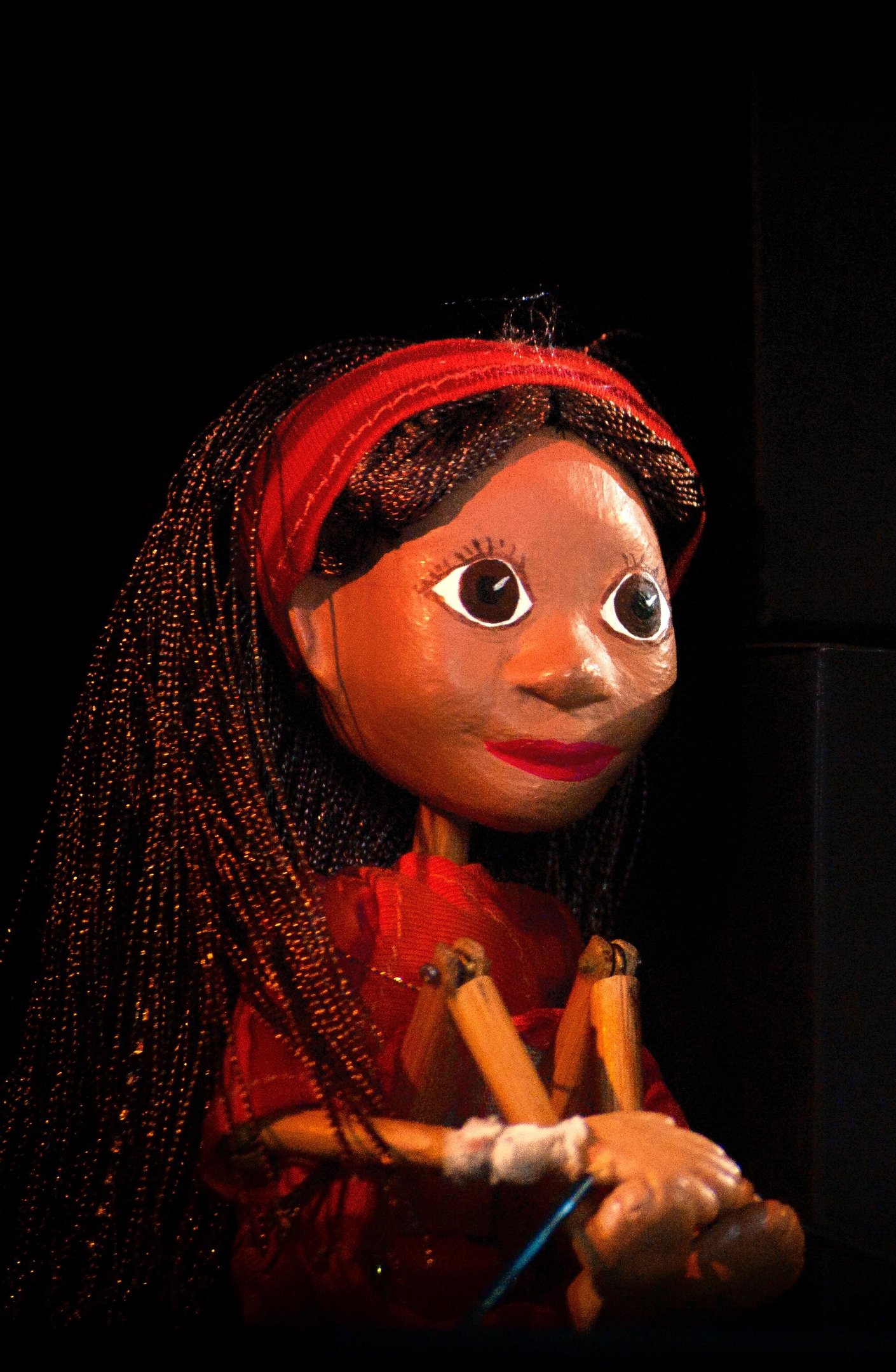 Personaje de la obra "Despierta al rinoceronte" de Marián González