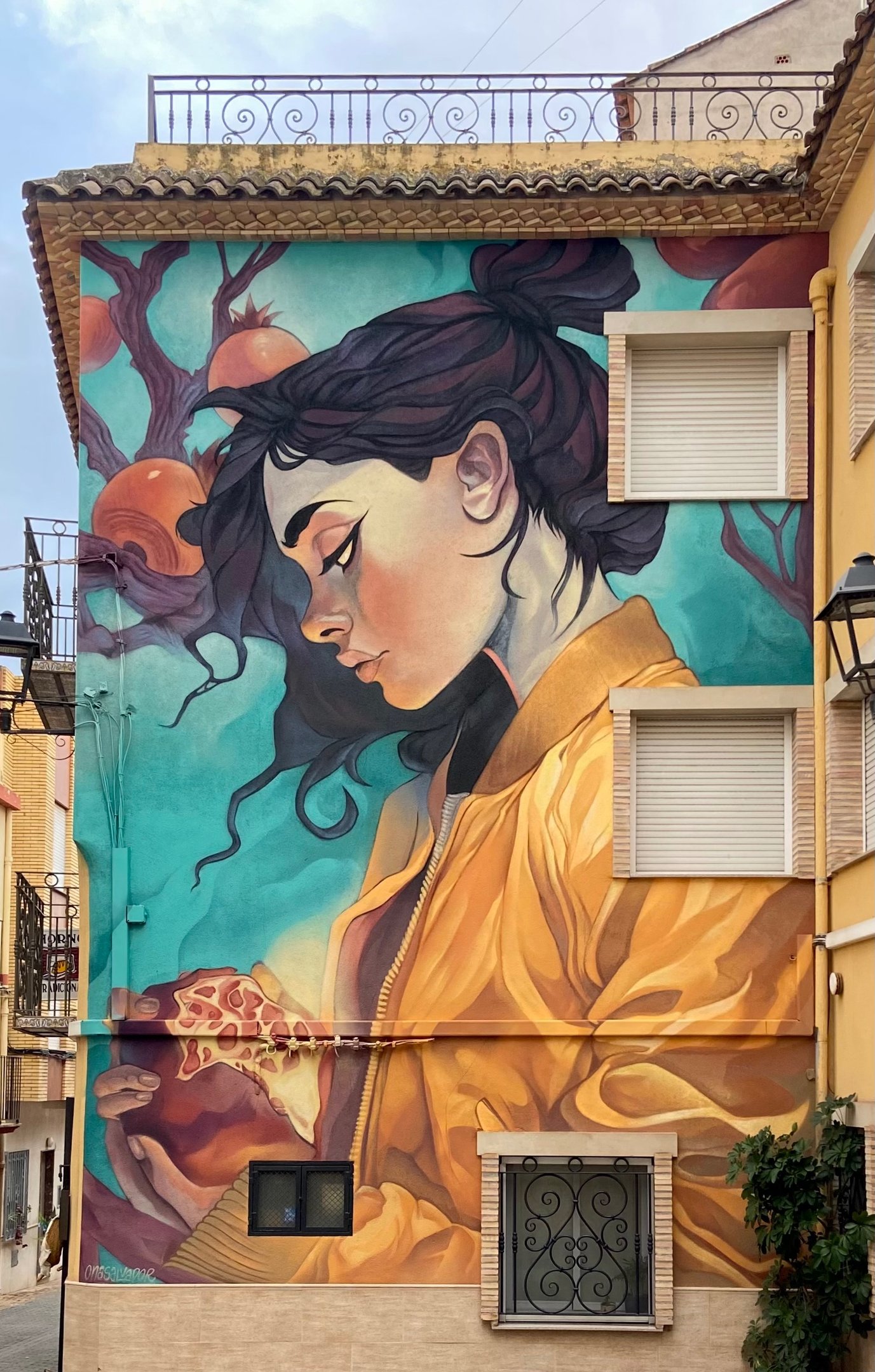 Origen - Mural en Geldo, España, mural, arte urbano por Ona Salvador
