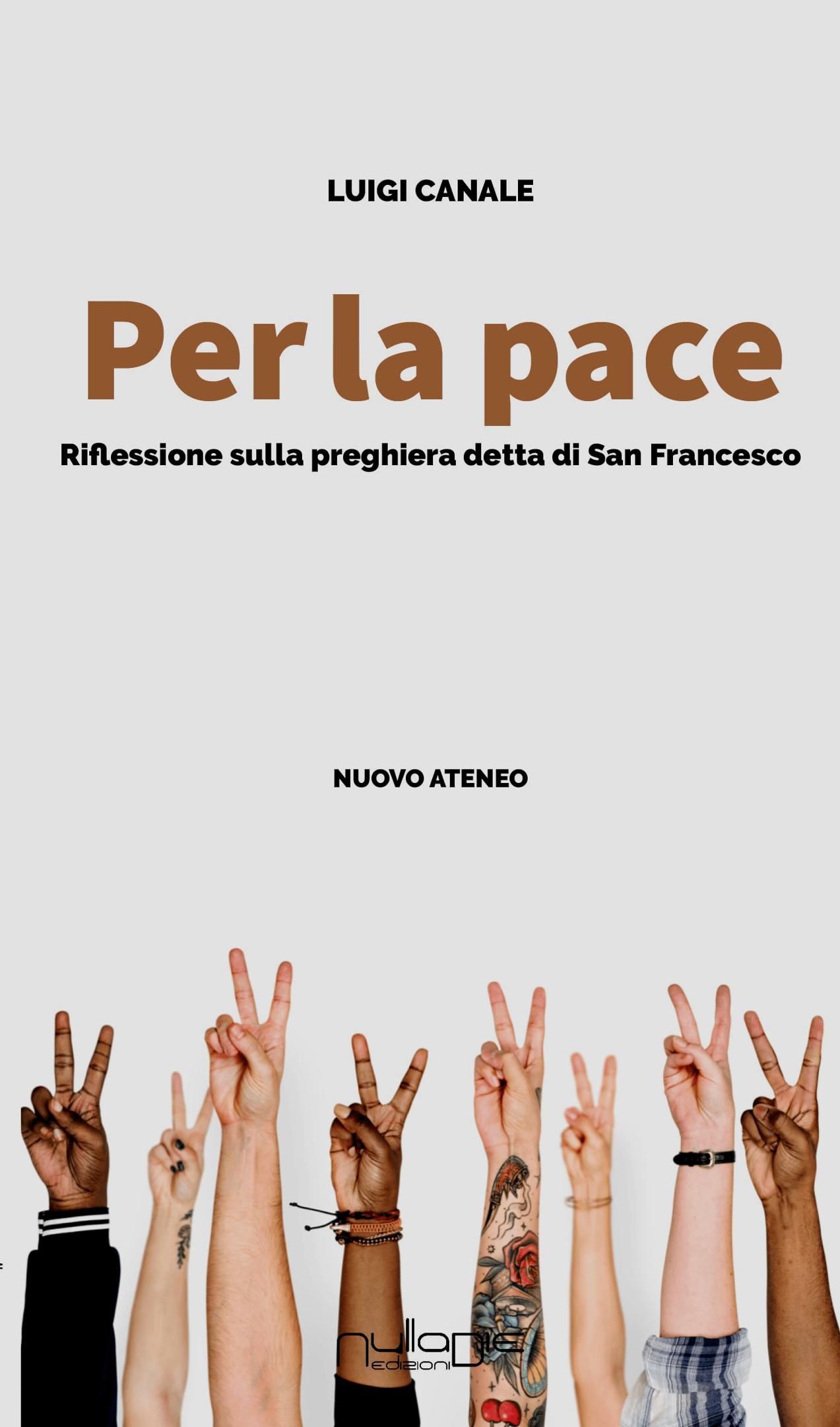 Mãos de diversas pessoas clamando por paz.