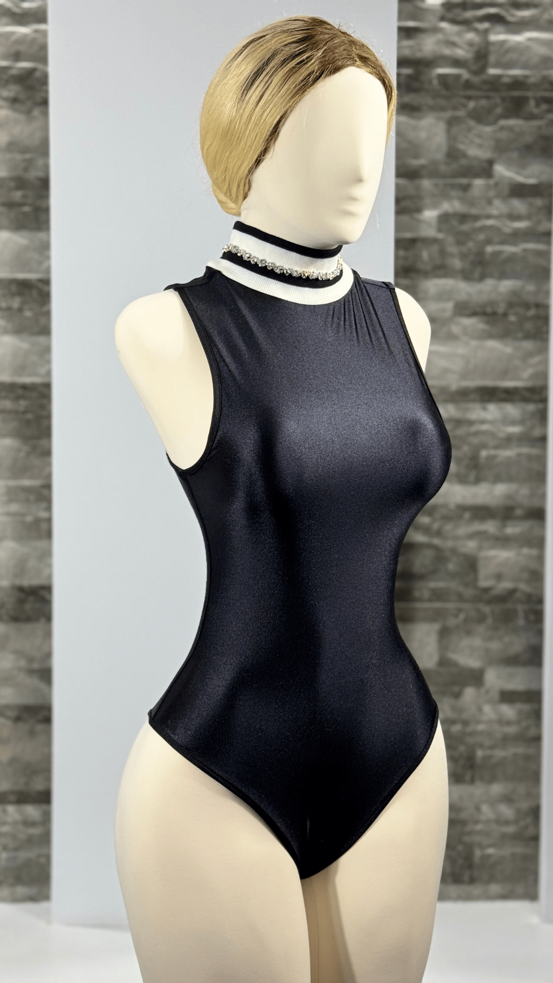 Descubre la mejor tienda de ropa para mujer en línea en Costa Rica, con marcas colombianas 