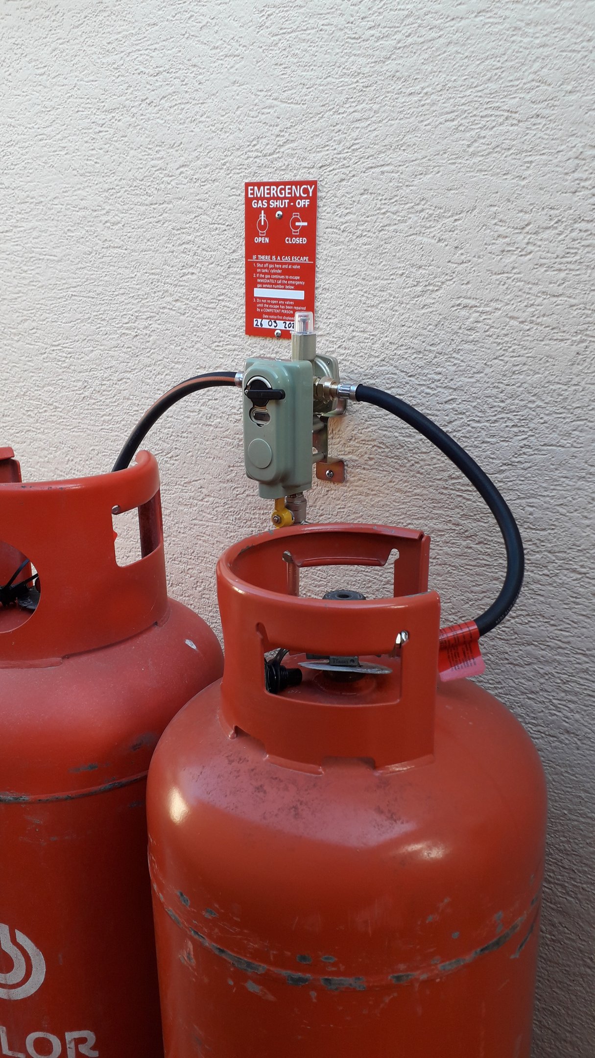 LPG bottle gas engineer Chulmleigh in North Devon