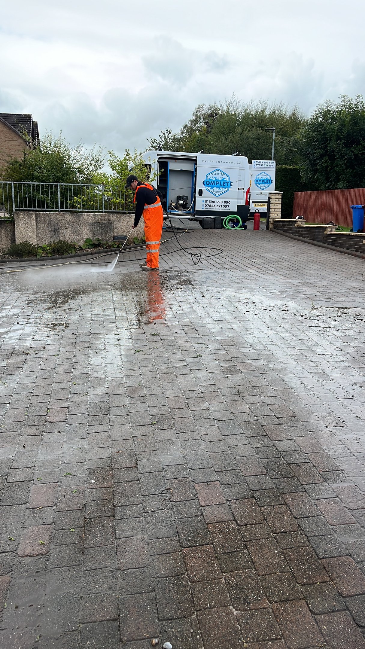Pressure Washing Near East Kilbride