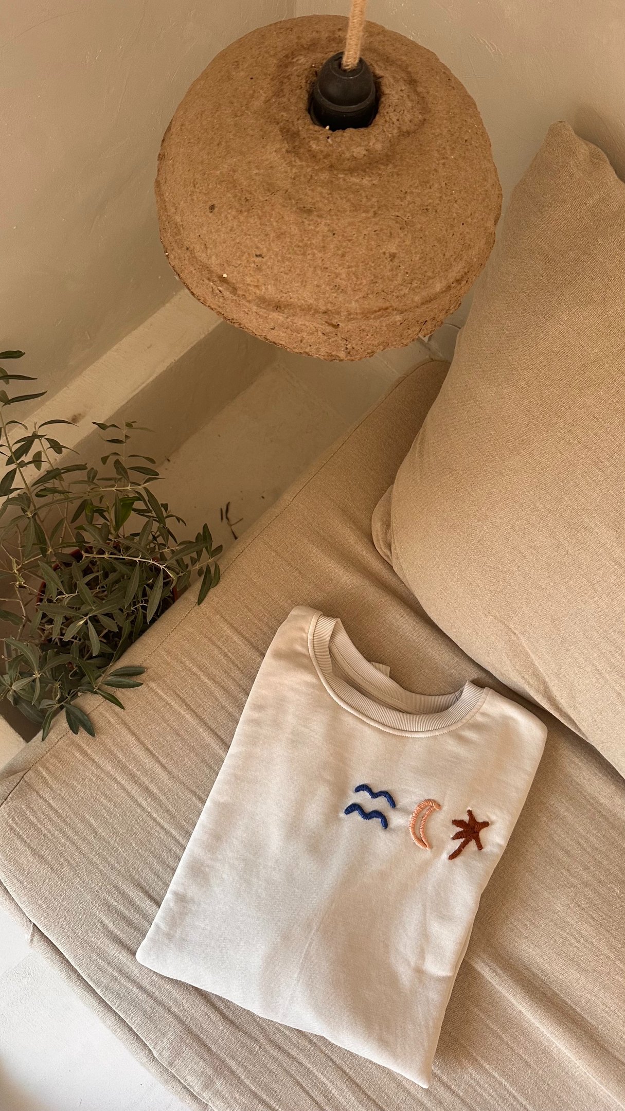 diy broderie colle chaude sweat