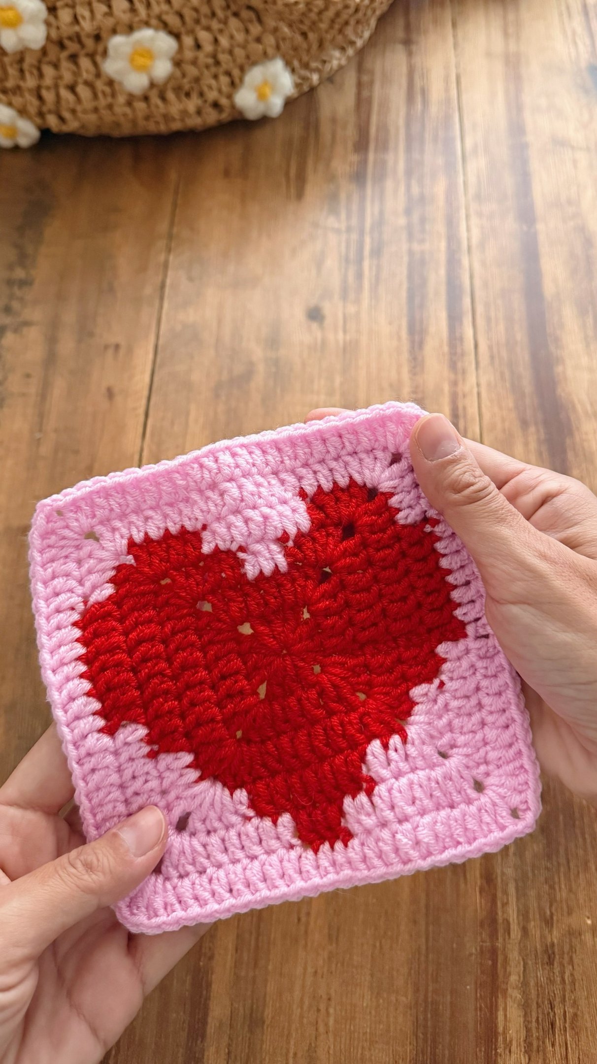 Patron crochet granny square corazón