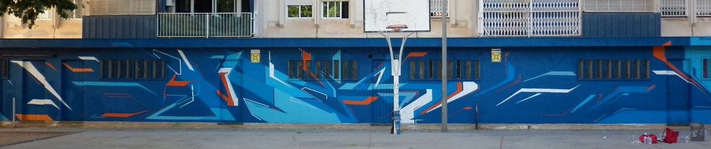 MES Ink graffiti mural en instituto Banús