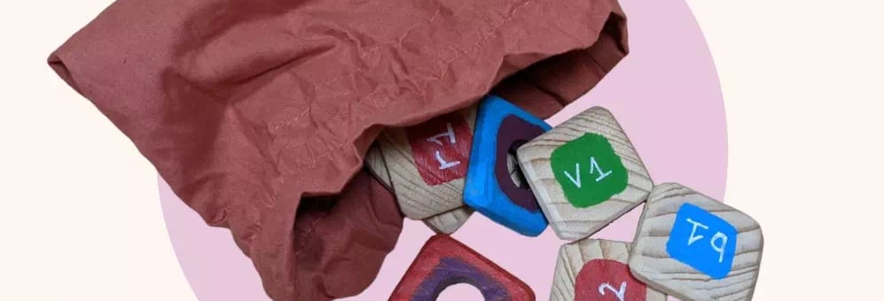 sachet contenant des jetons pour tirer au sort l'énigme à résoudre