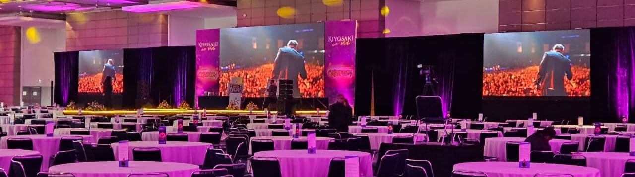 se rento equipo audiovisual, como pantalla led, audio lineal, iluminación