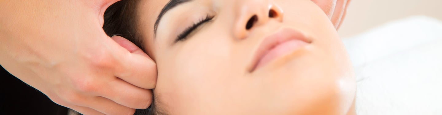 The Benefits of an Oil Massage in Medavakkam