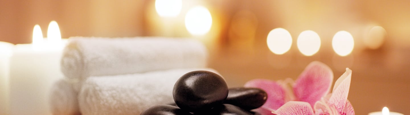 Relaxing full body massage therapy at top spa in Medavakkam