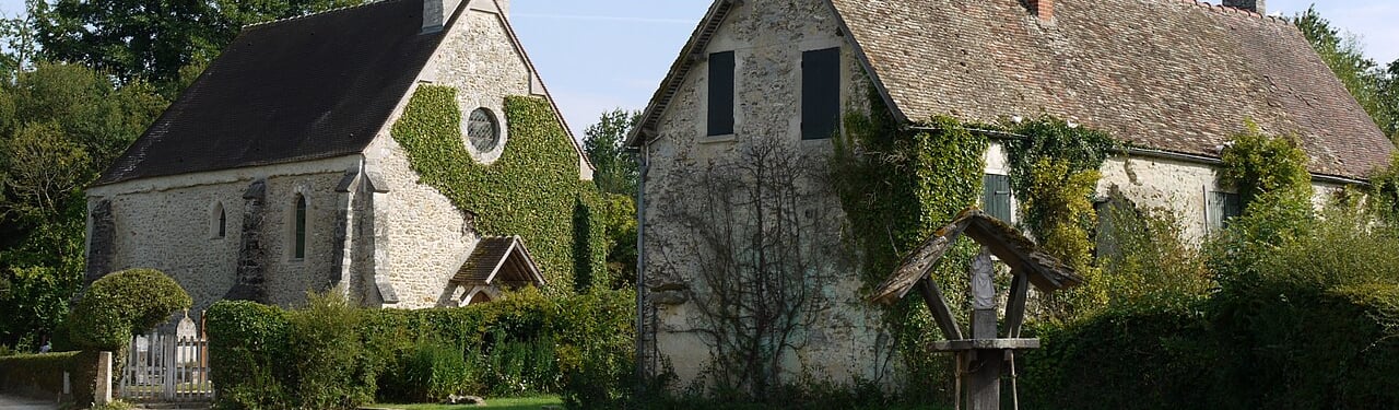 Photo de l'église Sainte-Croix de Gambaiseuil 78490 - ATZ Diagnostic Immobilier