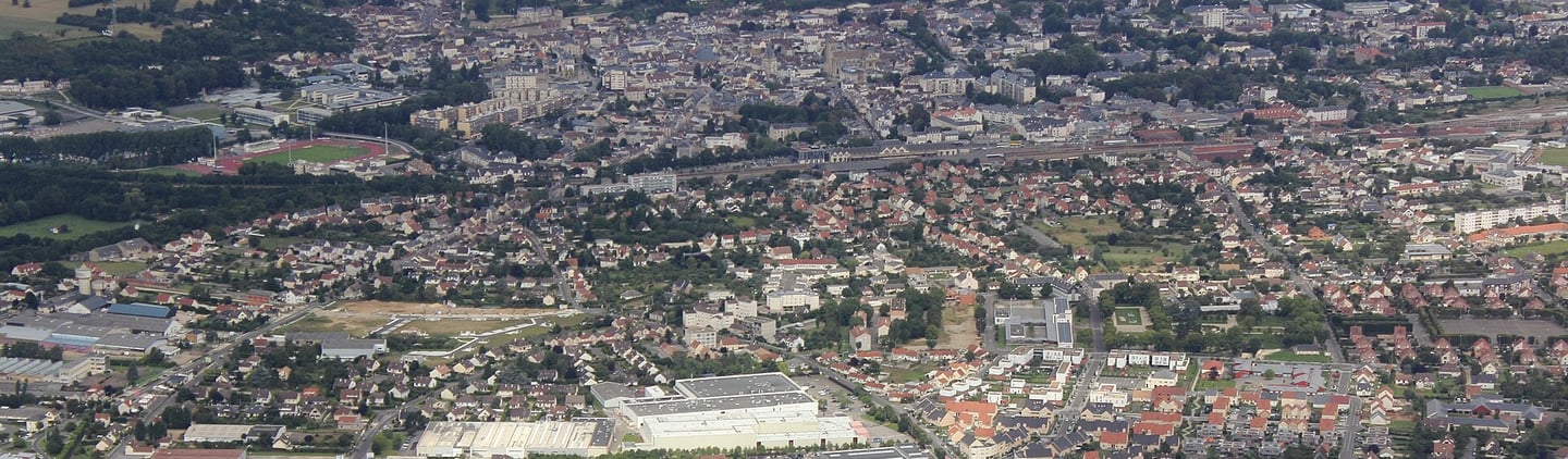 Photo vue aérienne de Dreux 28100 - ATZ Diagnostic Immobilier