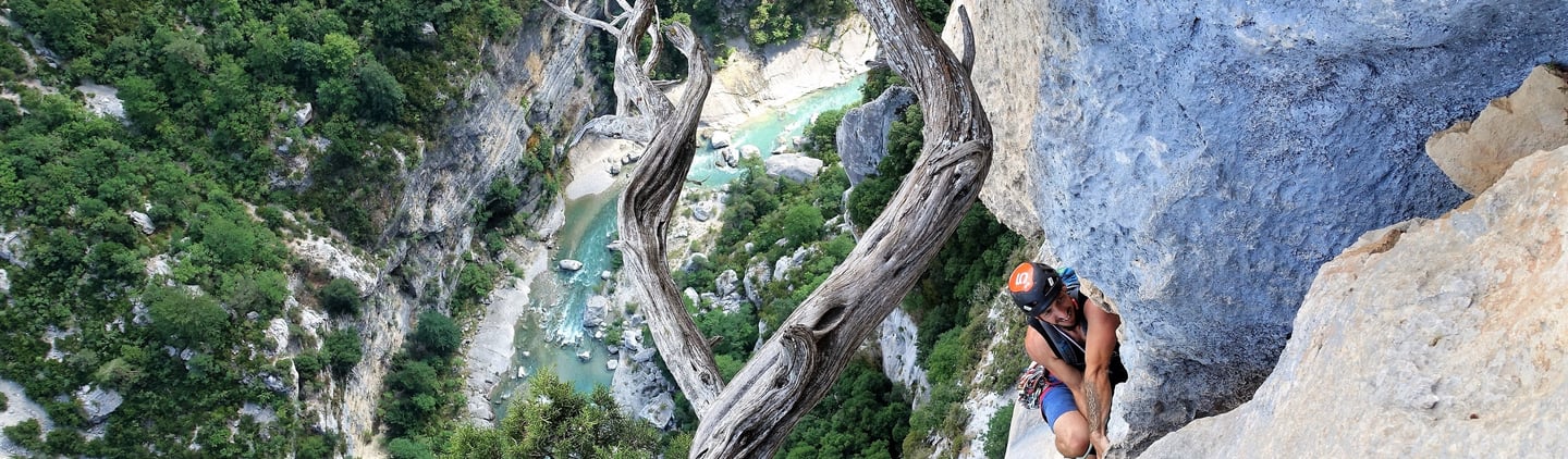 escalade hautes alpes initiation grande voie terrain d'aventure guillestre