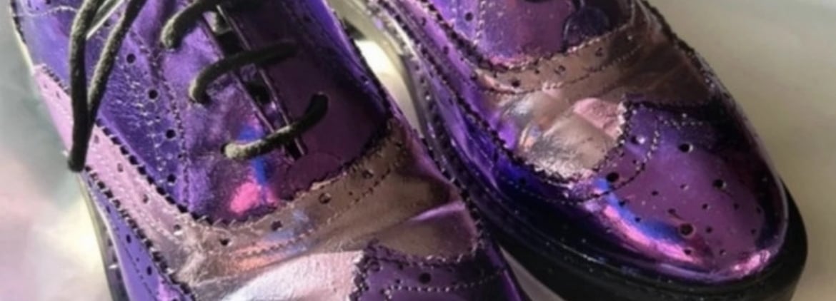 add gold leaf to your shoes