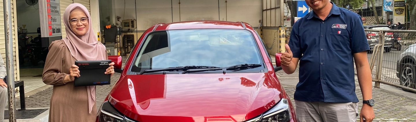 Surya Toyota Mengucapkan Hatur Nuhun Pada Bu Miranda Atas Pembelian Mobil Agya nya..Dealer Toyota Ba