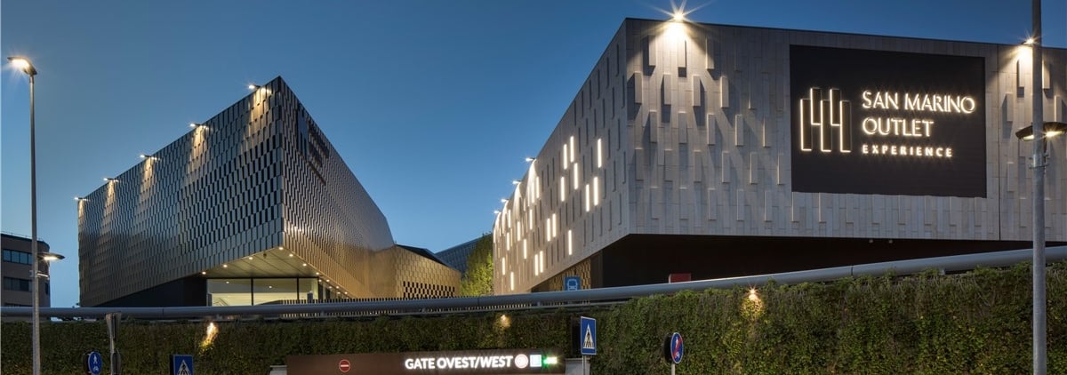 Exterior view of San Marino Outlet Experience