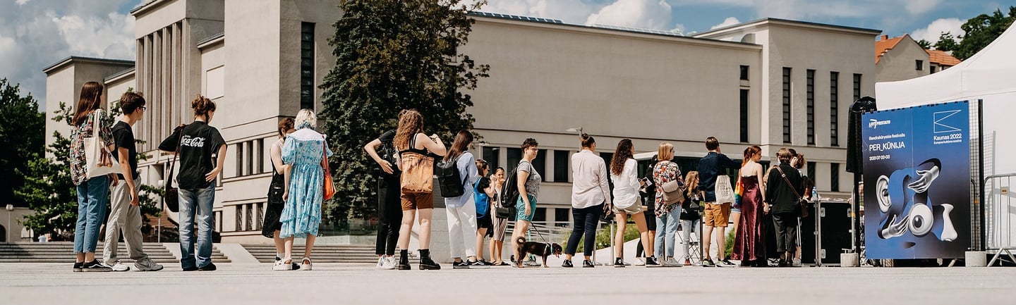 Festivalio Perkūnija žiūrovai vienybės aikštėje