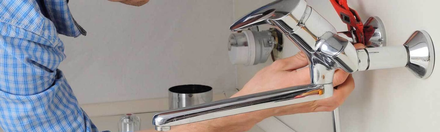 Dépannage plombier à quimper