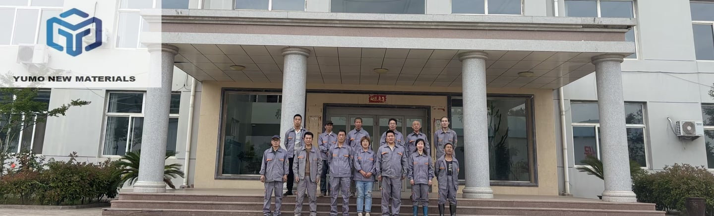 Photos of personnel from Yumo New Materials Factory