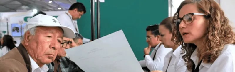 CURP Biométrica y Programas de Salud CURP BIOMETRICA Y SISTEMA DE SALUD