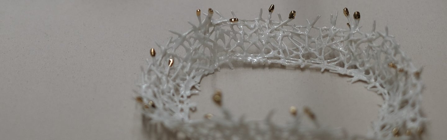 White porcelain ceramic artwork crown with 22ct gold lustre tips