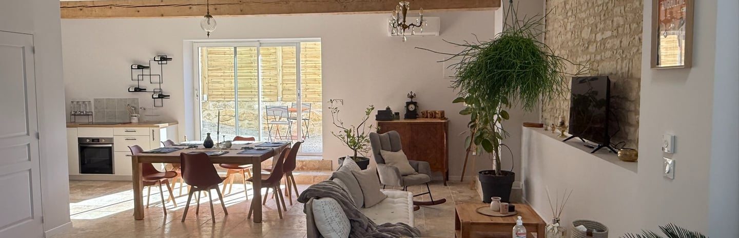 Vue intérieure du gîte Pierres à Champniers prêt d'Angoulême