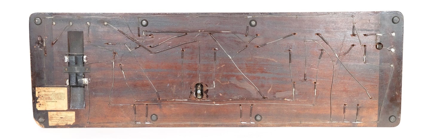 Model-10-4340-Radiodyne-Bottom