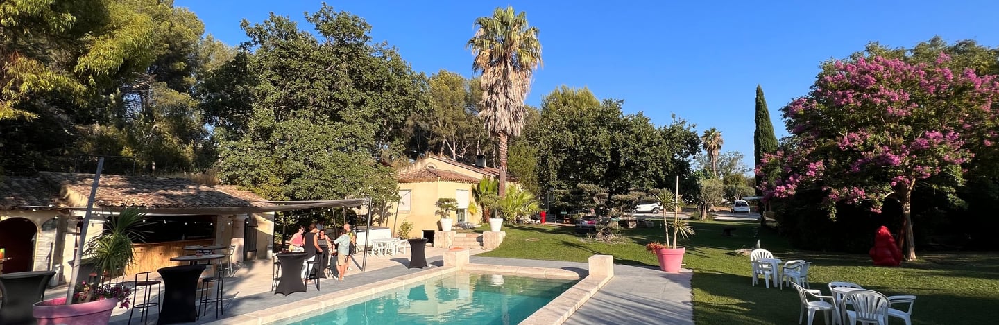 soirée d'entreprise  organisé par l'agence B free Events pour réunir et fidéliser les collaborateurs