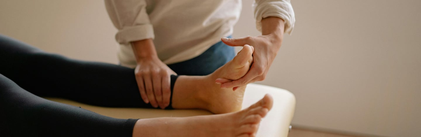 Reflexology, women's health, fertility, IVF, endometriosis, painful periods, PCOS