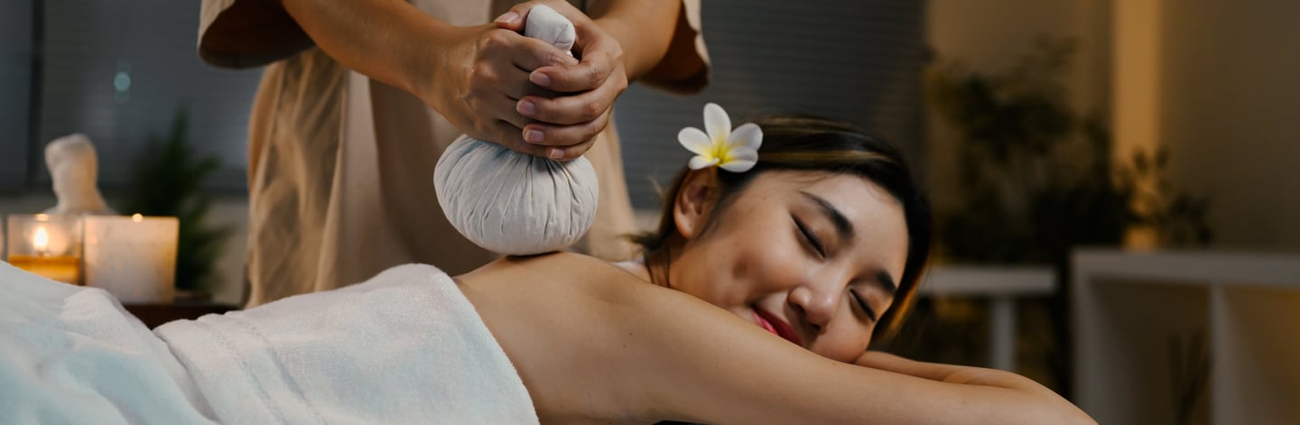 Balinese massage therapy at Macro Spa Medavakkam for deep relaxation and wellness
