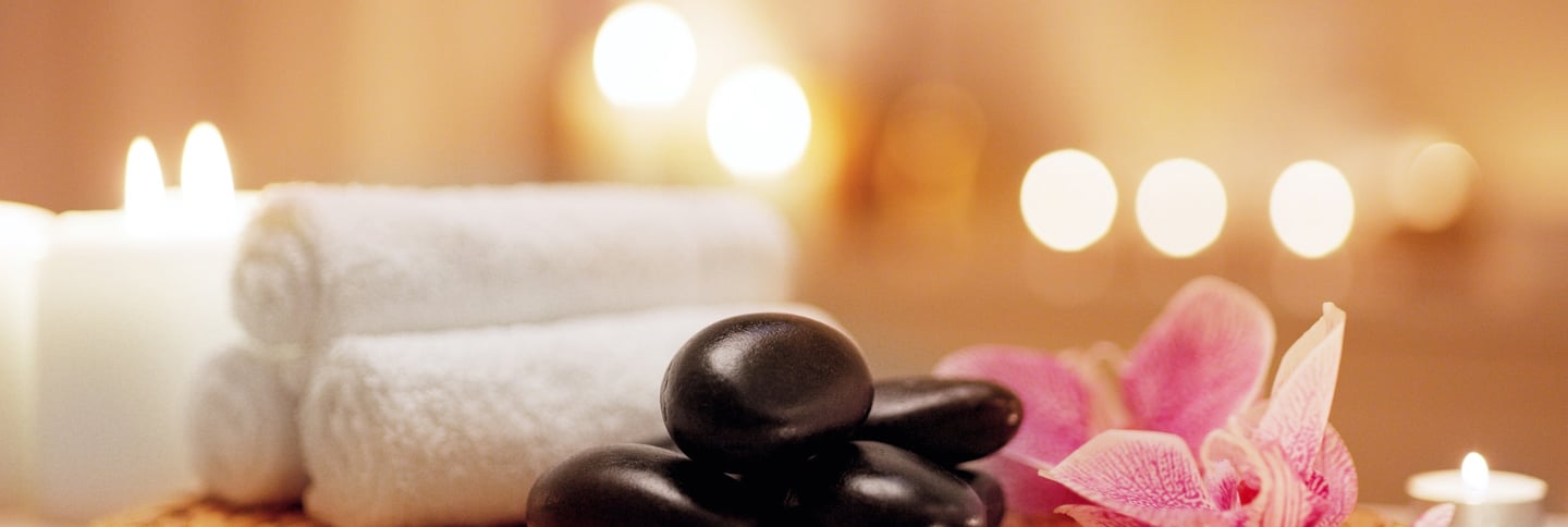Restoration of your senses at Peace and Pamper Spa Perumbakkam with calming spa interior ambiance