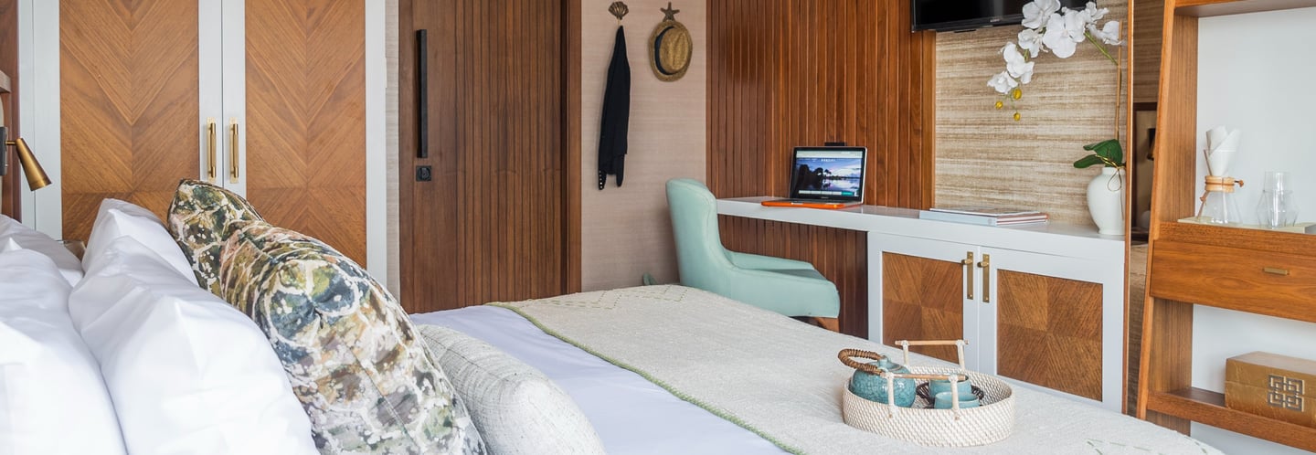 MY Wayra, Kontiki Expeditions, Aura Selections