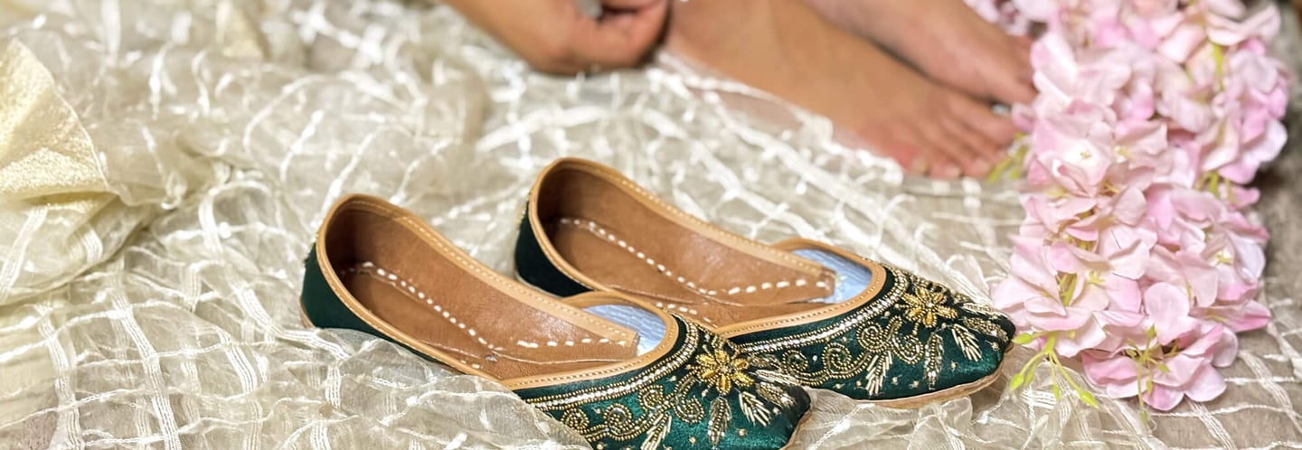Noor-e-Moti Jutti – Pearl Detail Punjabi Jutti