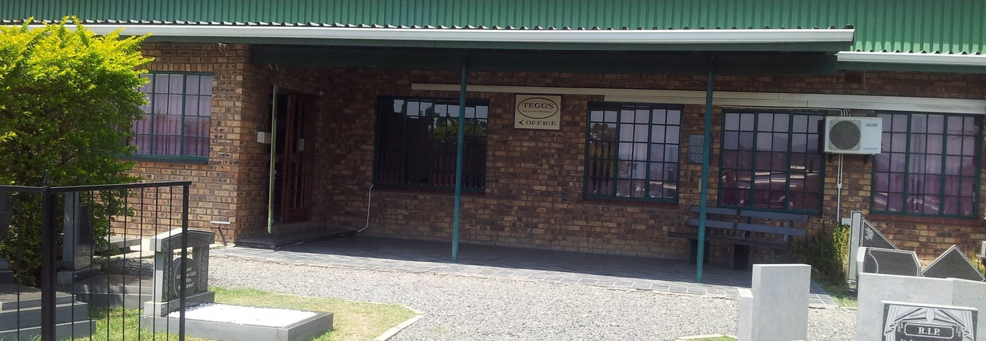 View of Tegg's Granite front reception entrance